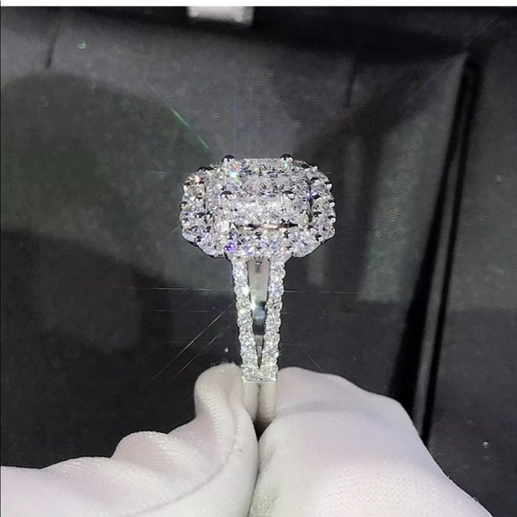 2.57ct Princess Cut Diamond Engagement new Ring - Picture 5 of 7